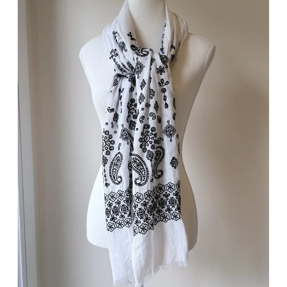 Talbots Embroidered Linen Blend Scarf Wrap 36